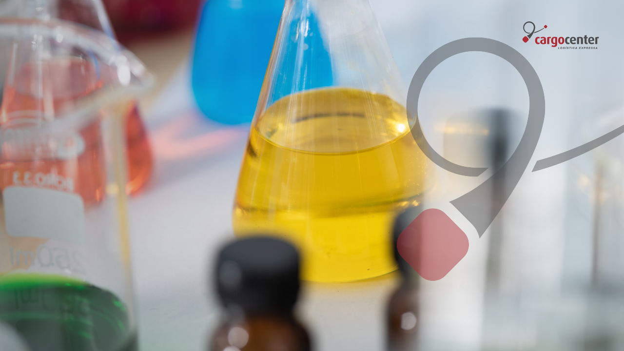 Transporte de Cargas Especiais: Como Garantir Segurança e Conformidade