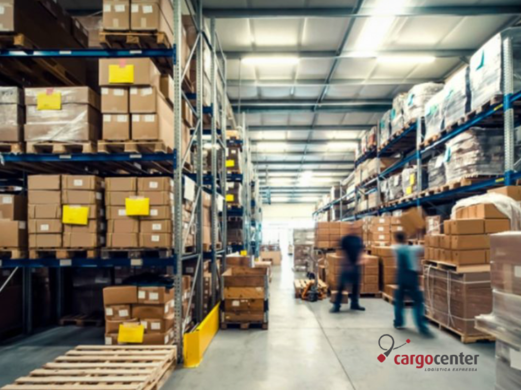 Logística Expressa na Indústria: Agilidade no Abastecimento para Manter a Produção em Funcionamento