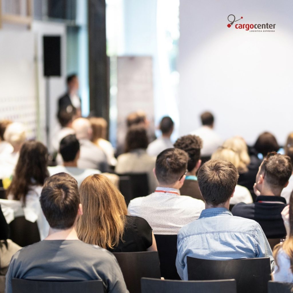 Capacitação em Logística: Como Desenvolver Equipes de Alta Performance no Transporte de Cargas